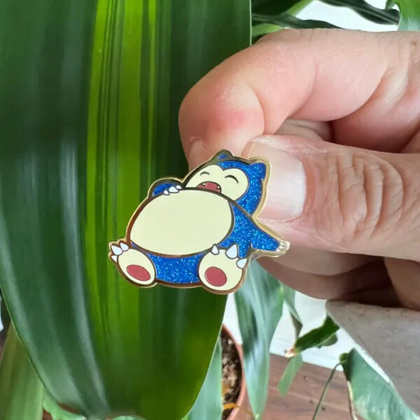 PIN: Pokemon Snorlax Shiny